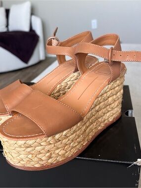 Dolce Vita Tan Leather Woven Platform Espadrille Sandals